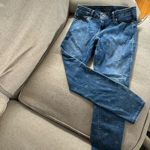 Patterned skinny jeans